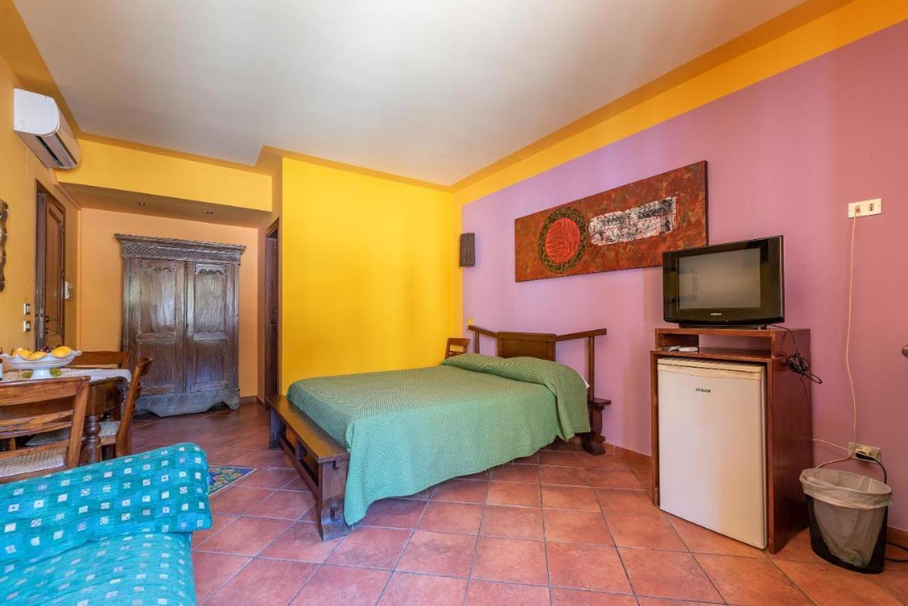 Guest house Stenopus Greco Casa Per Affitti Turistici